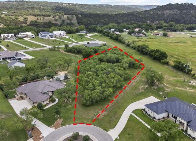 Property at 831 Wade, New Braunfels, TX 78132