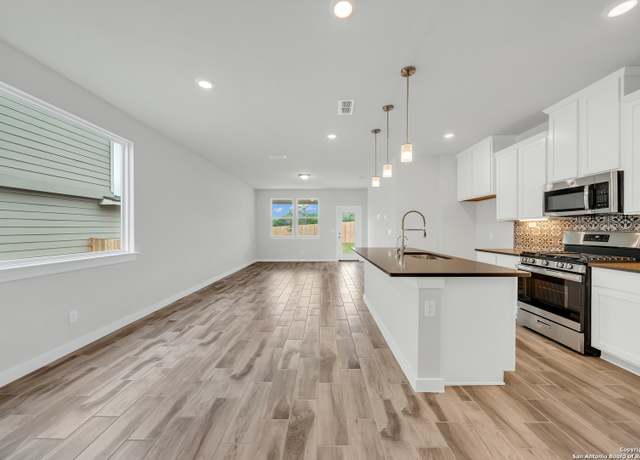 Property at 771 Fort Leonard, San Antonio, TX 78245, 4 beds, 3.5 baths