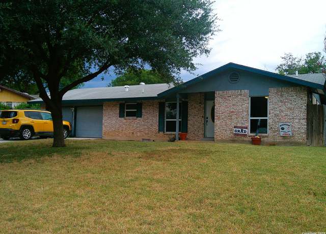 Property at 5307 La Cieniga, San Antonio, TX 78233, 3 beds, 2 baths