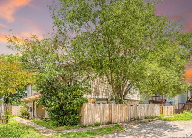 Property at 5224 Meadow Fld, San Antonio, TX 78250, 8 beds, 6 baths
