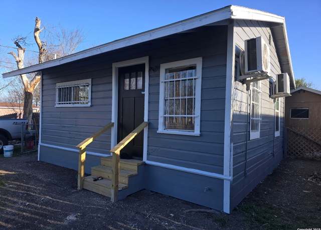 Property at 534 Sharmain Pl, San Antonio, TX 78221, 1 bed, 1 bath