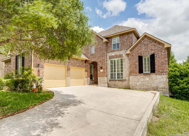 Property at 322 Waxberry Trl, San Antonio, TX 78256-1635, 4 beds, 3.5 baths