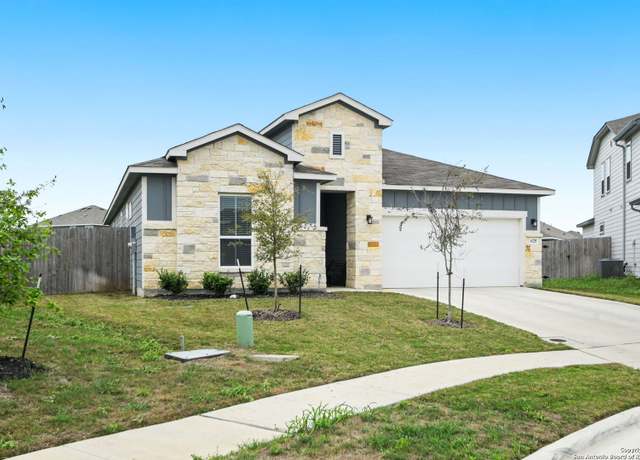 Property at 625 Jean, Seguin, TX 78155, 3 beds, 2.5 baths