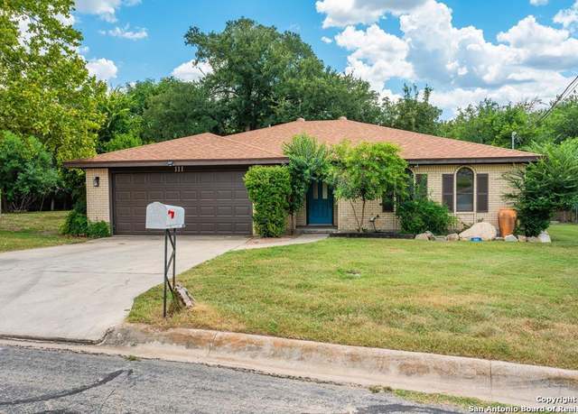 Property at 111 Homestead, Kerrville, TX 78028, 2 beds, 2 baths