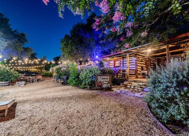 Property at 5441 FM 1102, New Braunfels, TX 78132-4383, 11 beds, 7 baths