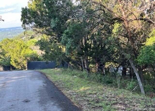 Property at 891 Deerwood Dr, Canyon Lake, TX 78133