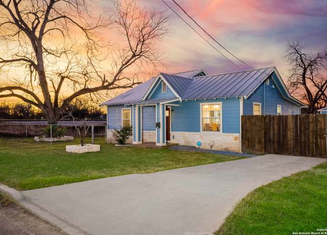 Property at 231 Mcmullen, San Antonio, TX 78210, 2 beds, 2 baths