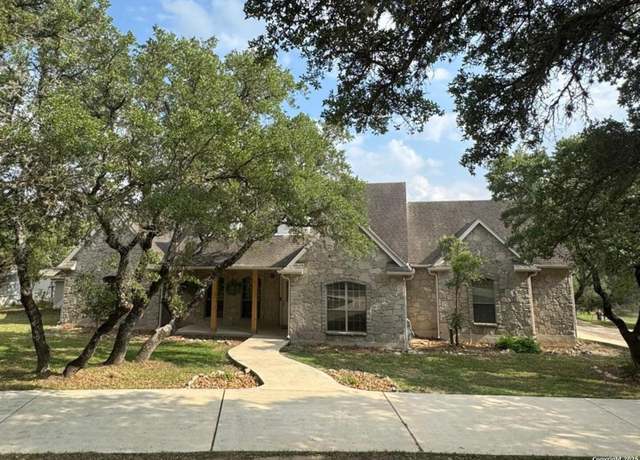 Property at 631 Dresden Wood Dr, Boerne, TX 78006, 3 beds, 2 baths