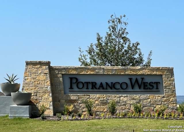 Property at 321 Lawrence Dr, Castroville, TX 78009, 4 beds, 3 baths