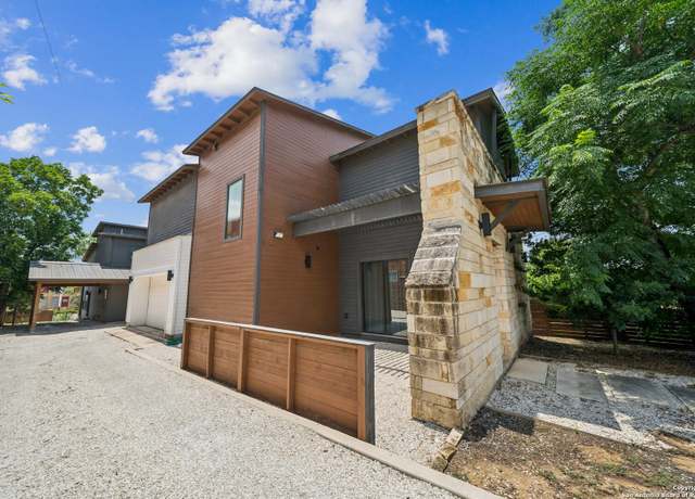 Property at 818 Martin Luther King, San Antonio, TX 78203, 6 beds, 5 baths