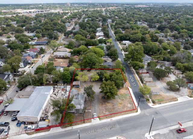 Property at 4214 S Presa St, San Antonio, TX 78223-1026, 2 beds, 4 baths