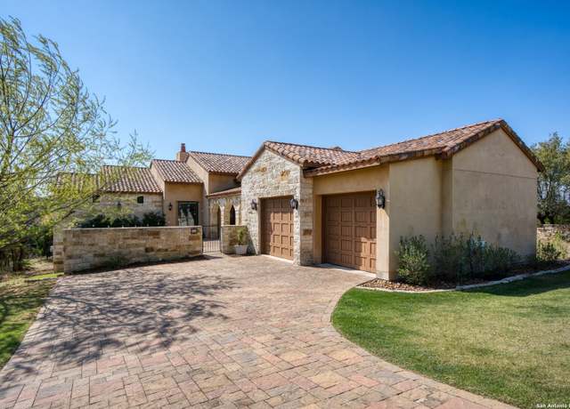 Property at 5 Di Lusso, Boerne, TX 78006, 2 beds, 2.5 baths