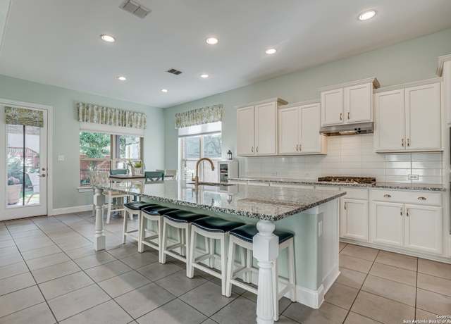Property at 28710 Pfeiffers Gate, Boerne, TX 78015, 4 beds, 3.5 baths