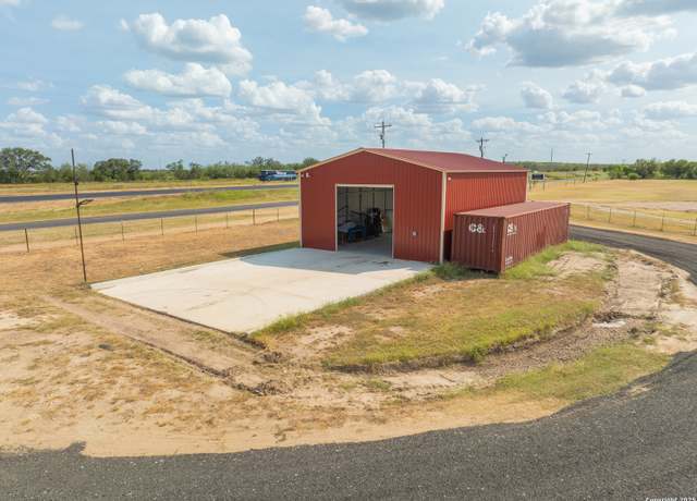 Property at 14951 N Ih 35, Moore, TX 78057