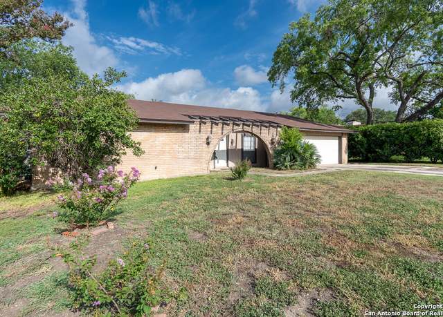 Property at 12815 El Sendero, San Antonio, TX 78233, 4 beds, 2 baths