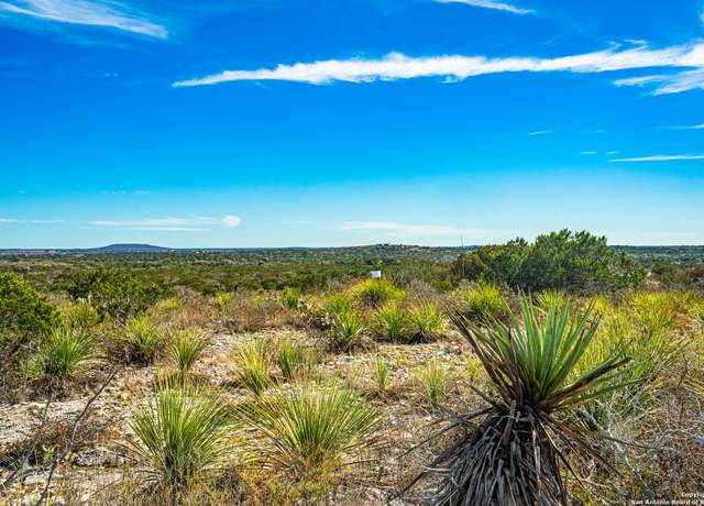 Property at 113 CR 429b, Uvalde, TX 78801
