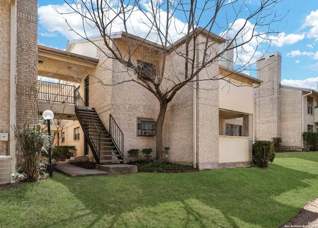 Property at 11843 Braesview #215, San Antonio, TX 78213, 2 beds, 2 baths