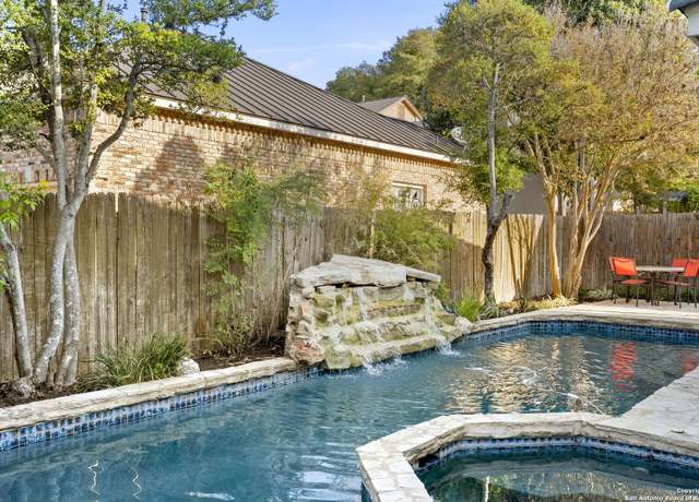 Property at 13746 Bluff Villas Ct, San Antonio, TX 78216, 4 beds, 3 baths