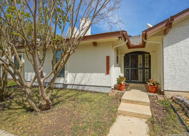 Property at 10310 Grand Club Dr, San Antonio, TX 78239, 2 beds, 2 baths