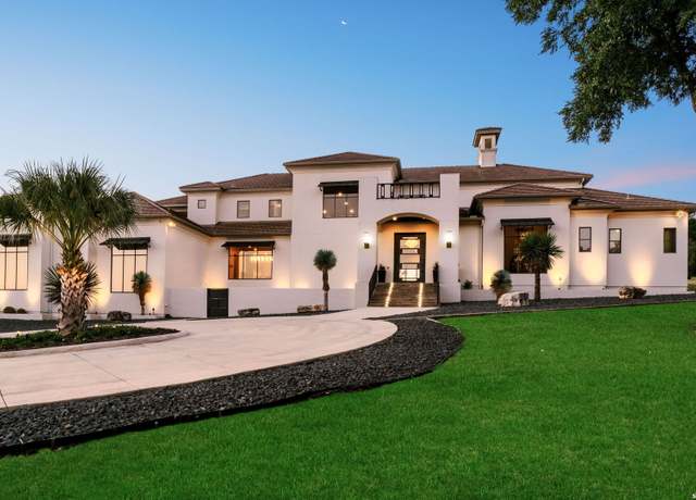 Property at 8129 Garden Oaks Dr, Garden Ridge, TX 78266, 5 beds, 5.5 baths