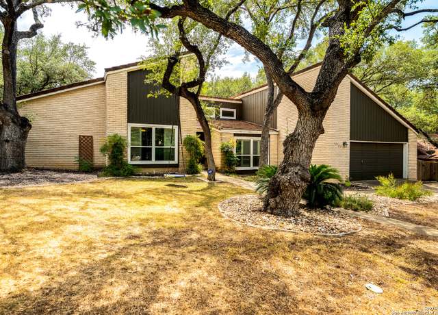 Property at 12722 Castle Bend St, San Antonio, TX 78230, 3 beds, 2 baths