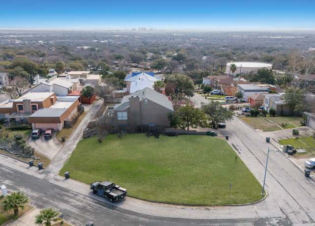 Property at 329 Clubhill, San Antonio, TX 78228