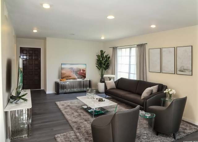 Property at 3451 Turtle Village St #97, San Antonio, TX 78230-3917, 2 beds, 2 baths