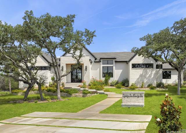 Property at 8191 Blue Oak Way, San Antonio, TX 78266, 3 beds, 3 baths