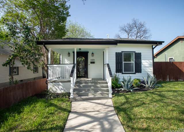 Property at 1031 W Elsmere Pl, San Antonio, TX 78201-5270, 3 beds, 2 baths