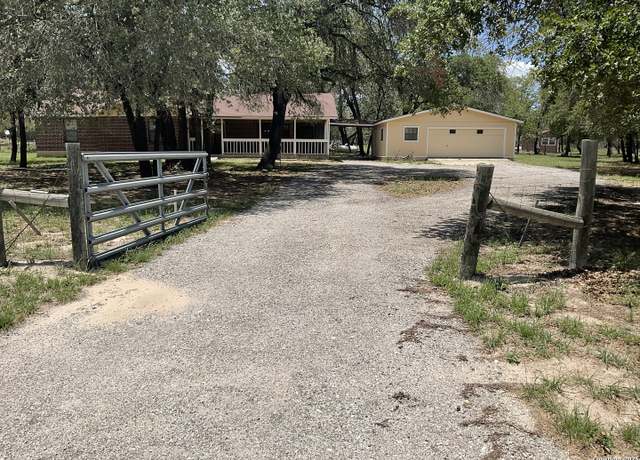 Property at 1019 Wild Flower, Floresville, TX 78114, 3 beds, 2 baths