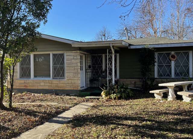 Property at 243 Northill Dr, San Antonio, TX 78201-2642, 3 beds, 1 bath