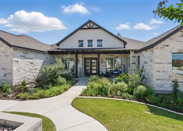 Property at 191 Crane Cir, Spring Branch, TX 78070, 4 beds, 3.5 baths