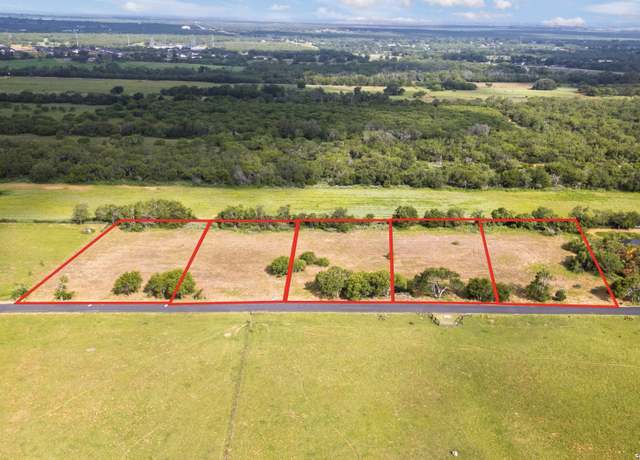 Property at 21109 Toudouze Rd, San Antonio, TX 78264