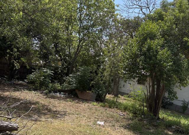 Property at 1114 Torreon St, San Antonio, TX 78207