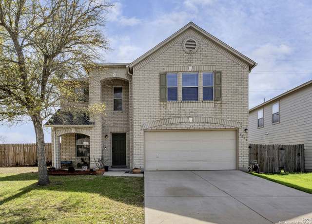 Property at 1340 Copper Path Dr, New Braunfels, TX 78130, 3 beds, 2.5 baths