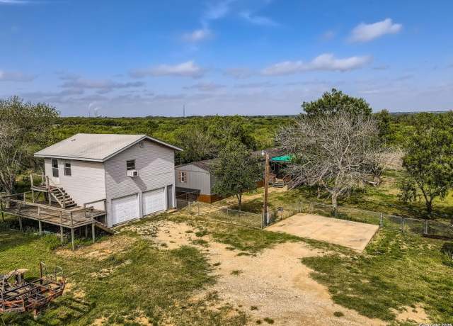 Property at 11630 Cooksey, Adkins, TX 78101, 3 beds, 1.5 baths