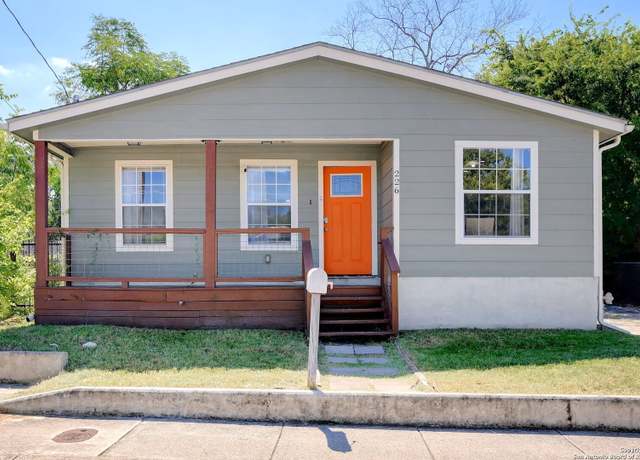 Property at 226 Bee St, San Antonio, TX 78208, 2 beds, 2 baths