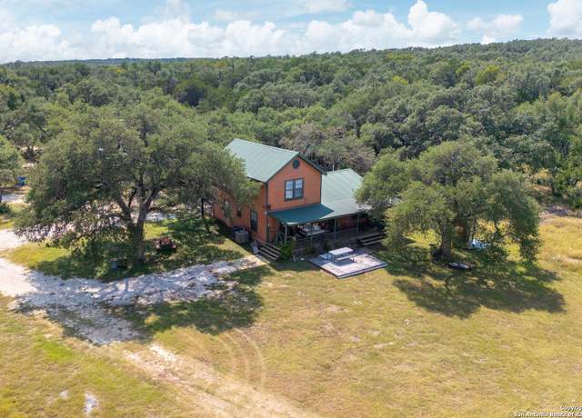 Property at 5080 Purgatory Rd, New Braunfels, TX 78132, 3 beds, 2 baths