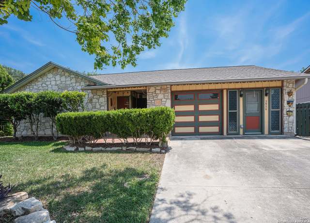 Property at 5954 Oak Run, San Antonio, TX 78247, 3 beds, 2 baths