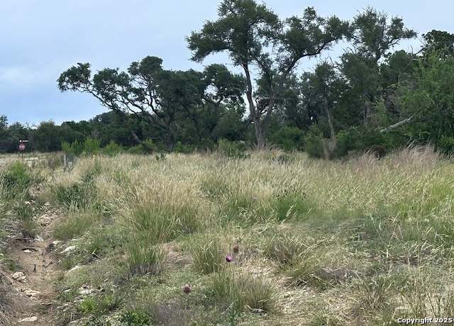 Property at 128 Tablerock Rdg, Kerrville, TX 78028
