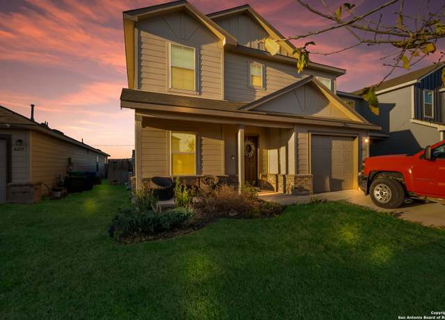 Property at 6215 Willow Pt, San Antonio, TX 78219, 3 beds, 2.5 baths