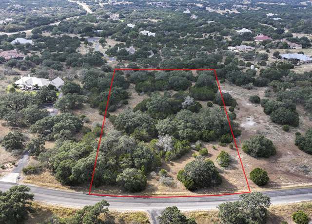 Property at 110 Greystone Cir, Boerne, TX 78006