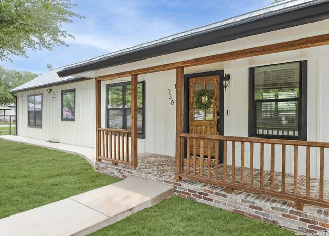 Property at 330 County Road 374, Hobson, TX 78117, 3 beds, 2.5 baths