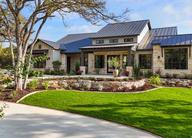 Property at 8170 Blue Oak Way, Garden Ridge, TX 78266, 4 beds, 4.5 baths