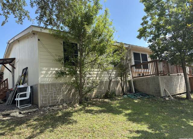 Property at 1145 Cedar Vly, Canyon Lake, TX 78133, 4 beds, 5.5 baths