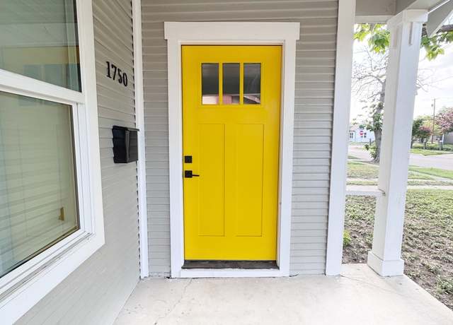 Property at 1750 Mulberry, San Antonio, TX 78201, 3 beds, 1 bath
