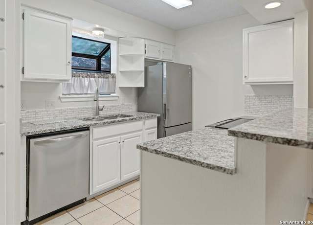 Property at 10955 Wurzbach #306, San Antonio, TX 78230, 2 beds, 2 baths