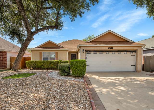 Property at 6739 Tezel Bnd, San Antonio, TX 78250, 3 beds, 2 baths