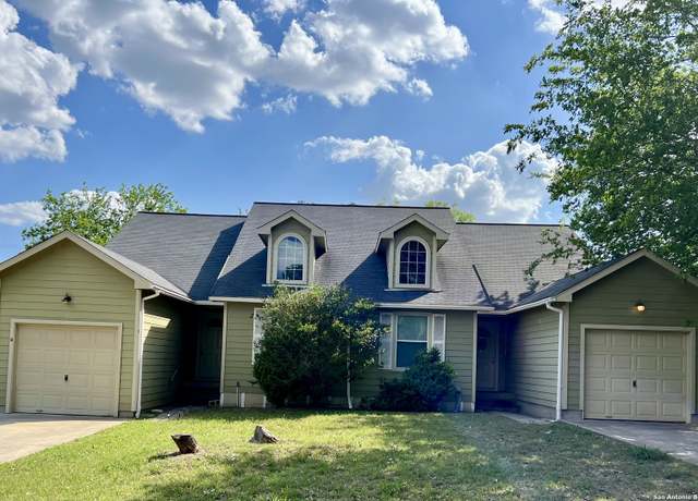 Property at 105 Sunnyside Dr, Kenedy, TX 78119, 4 beds, 2 baths