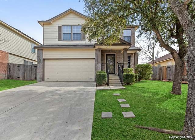 Property at 10386 Oakwood Crst, San Antonio, TX 78245, 4 beds, 2.5 baths